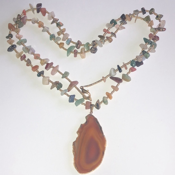 Vintage Jewelry - Vintage Druzy Orange Agate Stone Pendant Semi Precious Stones Beaded Necklace